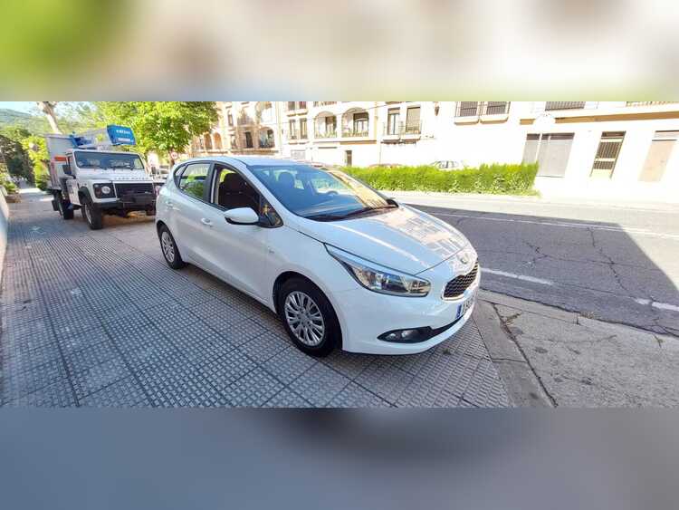 Kia Ceed 1.4 diesel foto 7